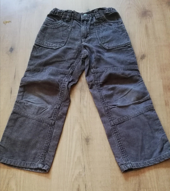 Jungen Hose Größe 108cm 1