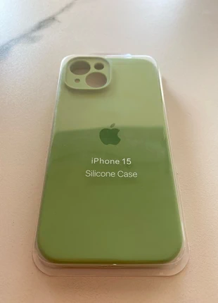 Coque verte iPhone 15, état: Neuf sans étiquette, 8,99 €, 10,14 € Protection acheteurs incluse