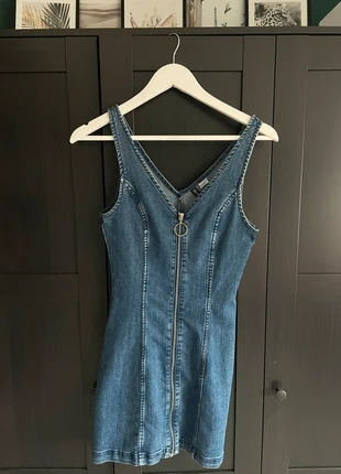 Denim dress / pullover Size S H&M Divided, marca: H&M Divided, estado: Muy bueno, tamaño: S / 36 / 8, 5,00 €, 5,95 € Protección al comprador incluida