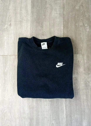 Pull Nike noir taille S, brand: Nike, condition: Good, size: S, €20.00, €21.70 includes Buyer Protection