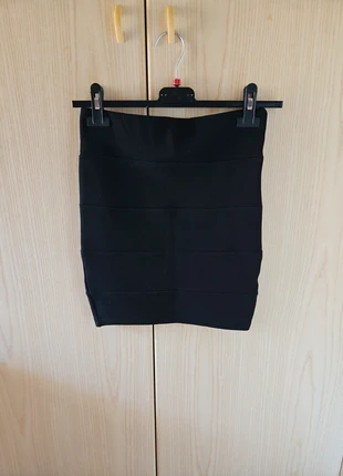 Gonna tubino, marke: Tally Weijl, zustand: Sehr gut, größe: XXS / 32 / 4, 2,00 €, 2,80 € inklusive Vinted-Käuferschutz