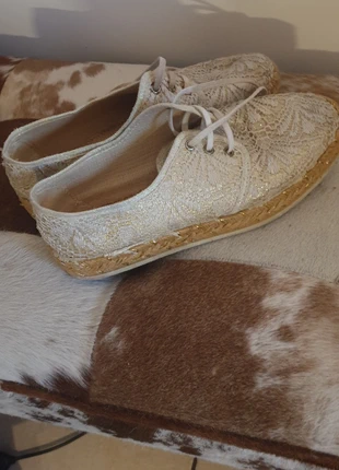 Chaussures compensées , merk: Kodoo, staat: Goed, maat: 39, € 5,00, € 5,95 inclusief Kopersbescherming