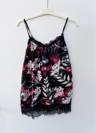 Blouse style nuisette fleurie , marca: Boutique Parisienne, estado: Novo sem etiquetas, tamanho: S / 36 / 8, €5.00, €5.95 inclui Proteção do Comprador