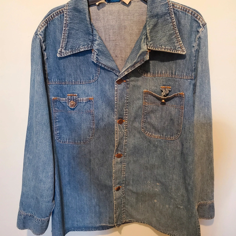 Vintage long jeans jacket sz L. 2