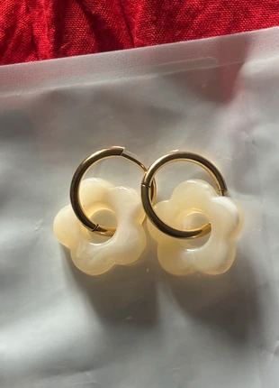 Boucles d oreilles tendance, brand: Satine, condizioni: Nuovo senza cartellino, €8.00, €9.10 include la Protezione acquisti