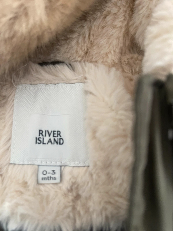 River island khaki baby coat Vinted