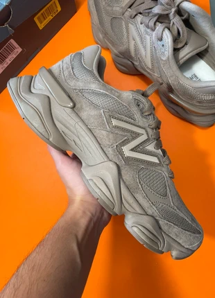 New Balance 9060 Chesnut Marron Taille 41,5, brand: New Balance, condition: Very good, size: 41.5, €189.00, €199.15 includes Buyer Protection Pro