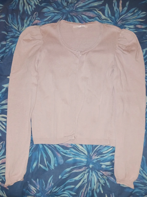 Lot pull et gilets 12 ans - photo numéro 4