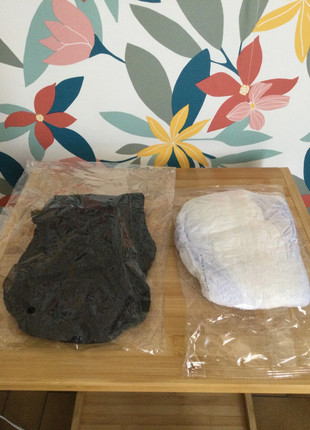 2 Culottes pour protection fuites urinaires Always Neuves dans l’emballage, marque: Always, état: Neuf avec étiquette, taille: Taille unique, 1,00 €, 1,75 € Protection acheteurs incluse