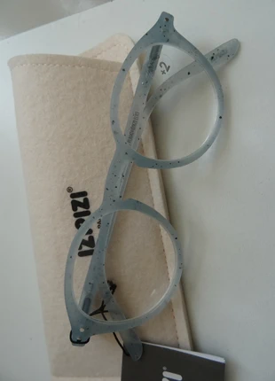 Lunettes de lecture +2 bleu jeans délavé #D Izipizi Neuf, brand: IZIPIZI, condition: Very good, €12.00, €13.30 includes Buyer Protection Pro