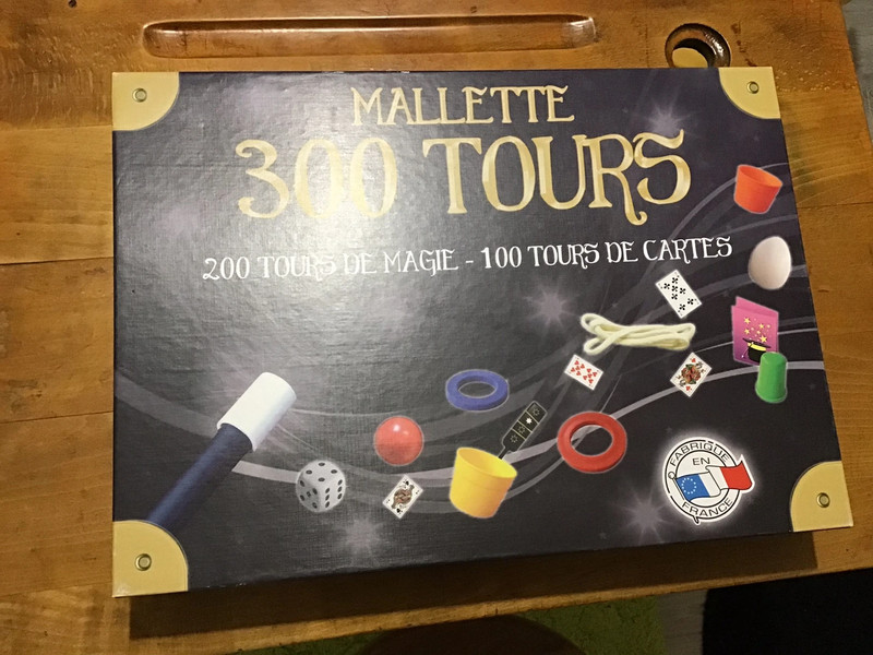 mallette 200 tours magie