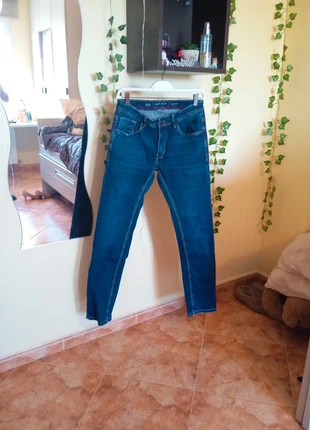 Vaqueros rectos, marque: Easy Wear, état: Très bon état, taille: M, 7,00 €, 8,05 € Protection acheteurs incluse