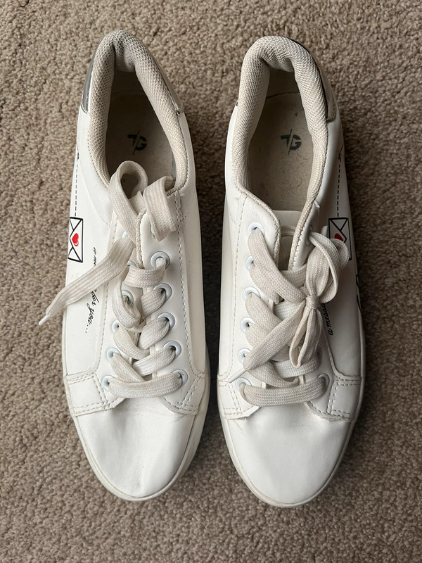 Ladies white sale trainers size 5.5