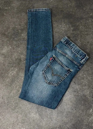 Jean Levi’s 520 Extreme Taper Fit Enfant / Adolescent – Bleu – Taille 16 Ans, marke: Levi's, zustand: Sehr gut, größe: 16 Jahre / 176, 13,00 €, 14,35 € inklusive Vinted-Käuferschutz