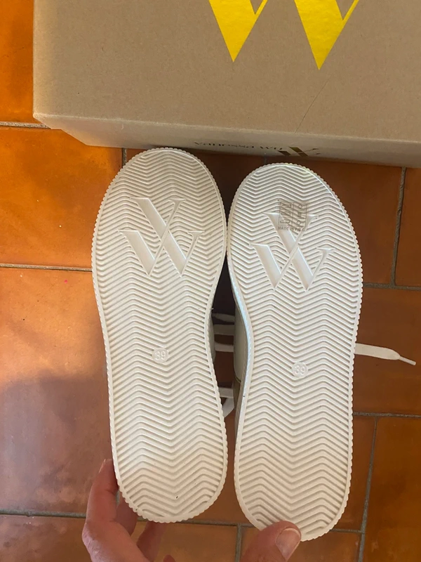 Baskets montantes blanches et dorées 39 Vanessa Wu - photo numéro 4