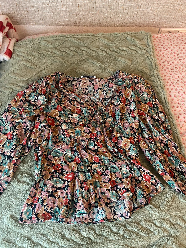 Camisa flores pull and bear Vinted