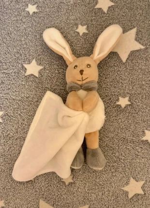 Doudou coniglietto Chicco, 0+, brand: Chicco, condizioni: Nuovo senza cartellino, taglia: Prematuri, fino a 44 cm, €3.00, €3.85 include la Protezione acquisti