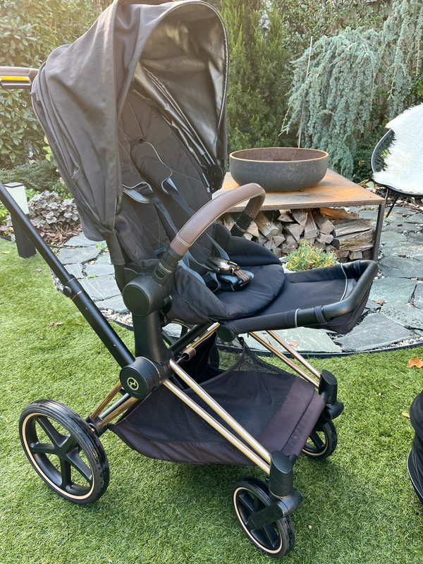 Cybex Priam Lux  stroller and carry cot 3