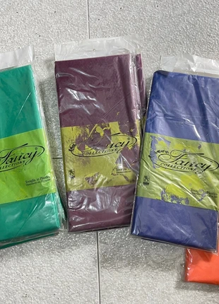 Tovaglia plastica , condizioni: Nuovo con cartellino, taglia: Queen size (160-170 x 190-200 cm), €2.00, €2.80 include la Protezione acquisti