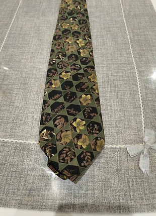 Cravatta cachi e multicolore 1, marque: Vintage Dressing, état: Très bon état, 1,00 €, 1,75 € Protection acheteurs (Pro) incluse