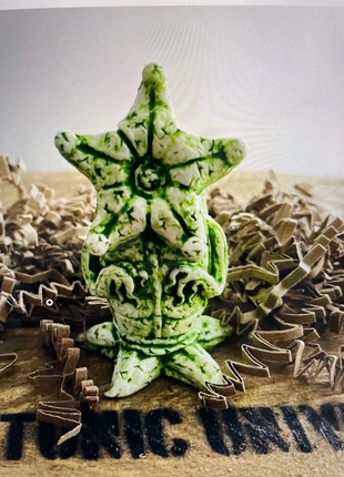 Statuette en résine « ancien », marke: Les Échos d’arkham, zustand: Neu, mit Etikett, 20,00 €, 21,70 € inklusive Vinted-Käuferschutz