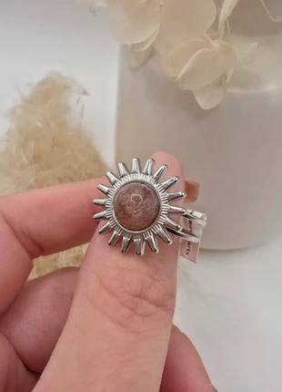 Aardbeikwarts edelsteen zon ring - Stainless steel, brand: Aardbeikwarts, condizioni: Ottime, taglia: Regolabile, €14.95, €16.40 include la Protezione acquisti