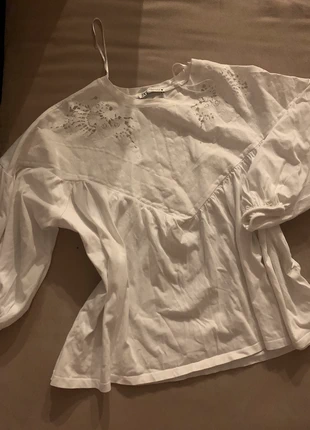 Blouse, merk: Zara, staat: Nieuw zonder prijskaartje, maat: S / 36 / 8, € 8,00, € 9,10 inclusief Kopersbescherming