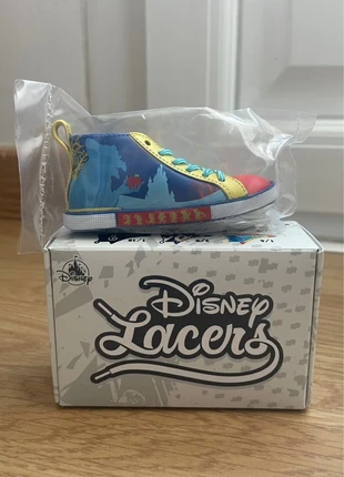 Disney land paris lacers blanche neige neuf avec étiquette, merk: Disney, staat: Nieuw met prijskaartje, maat: 18-24 maanden / 86 cm, € 10,00, € 11,20 inclusief Kopersbescherming