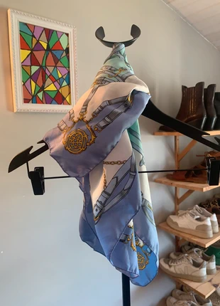 Foulard vintage, brand: Vintage, condition: Good, €3.00, €3.85 includes Buyer Protection