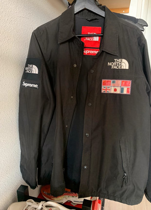 Supreme x The north face expedition jacket M | Vinted