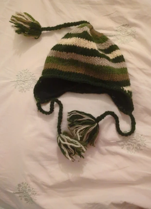 Festival wooly hat, brand: unknown, condition: Very good, size: M, £2.00, £2.80 includes Buyer Protection