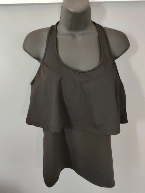 Fabletics Ashlynn Racerback tank top size L 1