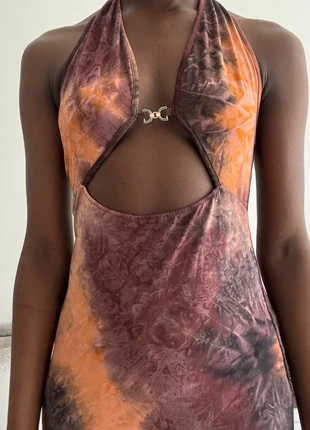 Mooie Multicolor backless jurk, merk: Multicolor, staat: Heel goed, maat: M / 38 / 10, € 5,00, € 5,95 inclusief Kopersbescherming