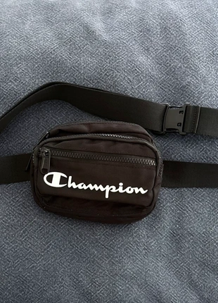 Champion Black Small Bag (Fanny Pack), marque: Champion, état: Neuf sans étiquette, 8,00 €, 9,10 € Protection acheteurs incluse