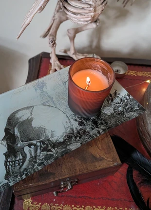 Halloween skull design glass tea lights candle holder andle
tray, brand: candle holder, condition: Very good, £8.00, £9.10 includes Buyer Protection