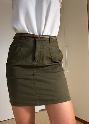 Khaki Rock, marke: Cache Cache, zustand: Sehr gut, größe: S / 36 / 8, 10,00 €, 10,70 € inklusive Vinted-Käuferschutz