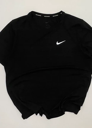 T-shirt nike running noir – T-shirt nike dri-fit noir – Taille M, marca: Nike, estado: Nuevo sin etiquetas, tamaño: M, 14,90 €, 16,35 € Protección al comprador incluida