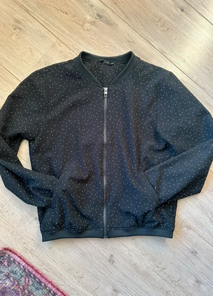 Pilotenjas zwart, marque: ONLY, état: Très bon état, taille: L / 40 / 12, 4,00 €, 4,90 € Protection acheteurs incluse