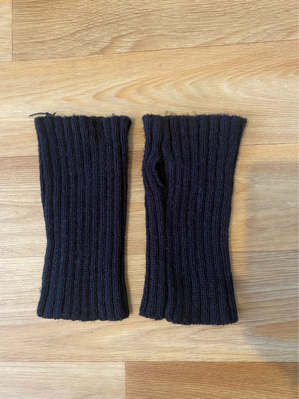 Gants Noirs 1