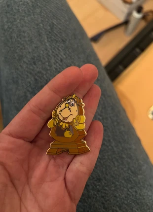 pin’s Big ben , marque: Disney, état: Très bon état, 6,00 €, 7,00 € Protection acheteurs incluse