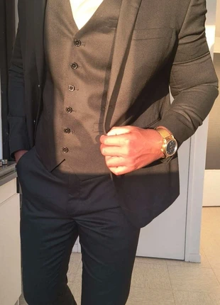 Costume 3 pièces, brand: Devred, condizioni: Nuovo senza cartellino, taglia: L, €170.00, €179.20 include la Protezione acquisti