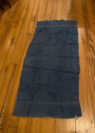 Grande serviette bleu marine, zustand: Zufriedenstellend, 1,00 €, 1,75 € inklusive Vinted-Käuferschutz