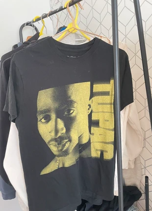 2pac t-shirt, brand: 2 pac, condition: Very good, size: S / 8, £5.00, £5.95 includes Buyer Protection