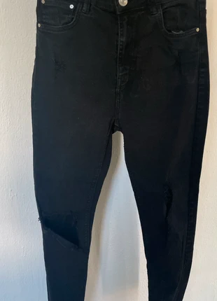 Jeans skinny neri strappati Bershka, marque: Bershka, état: Bon état, taille: S / 36 / 8, 3,00 €, 3,85 € Protection acheteurs incluse