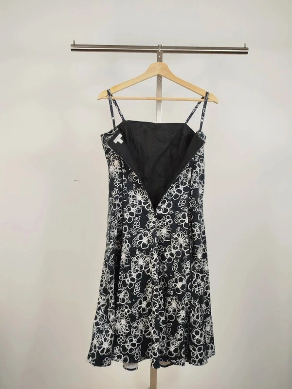 Robe longue noire à fleurs blanche Un Deux Trois bretelles - Taille 38 A614 - photo numéro 4
