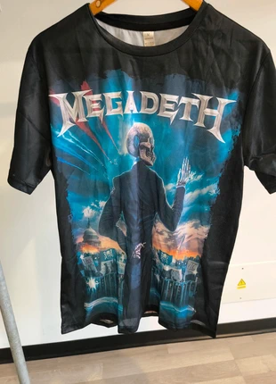 Megadeth t-shirt, marca: megadeth, estado: Novo com etiquetas, tamanho: M, €8.00, €9.10 inclui Proteção do Comprador
