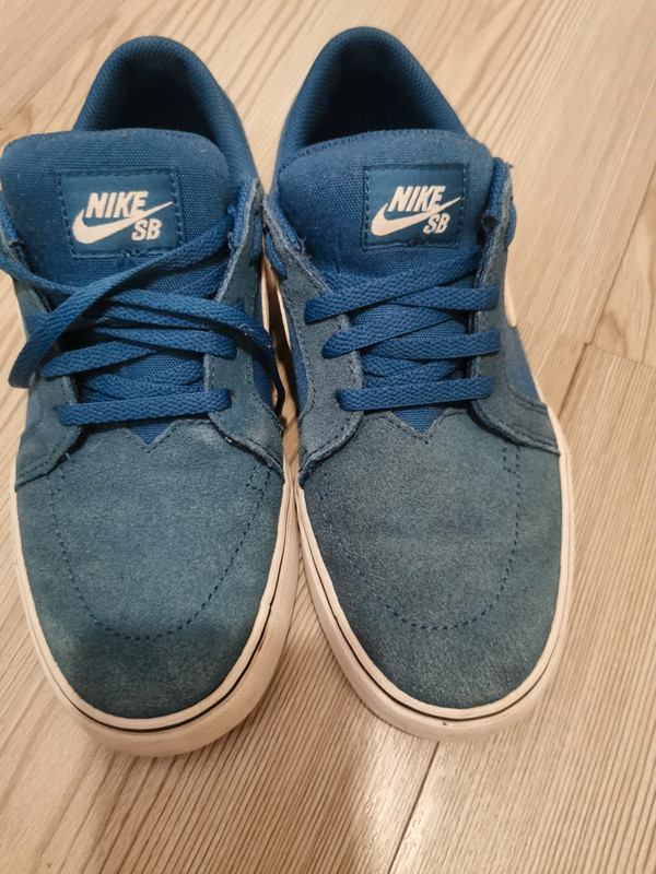 Nike blue shoes UK 5.5 5