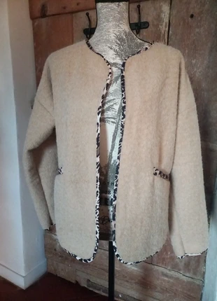 Veste beige et léopard, marque: New Collection, état: Neuf avec étiquette, taille: Taille unique, 15,00 €, 16,45 € Protection acheteurs incluse