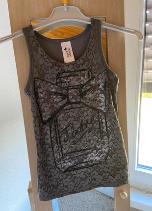 t-shirt, marca: C&A, estado: Muy bueno, tamaño: 8 años / 128 cm, 3,00 €, 3,85 € Protección al comprador incluida