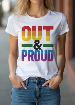 Camiseta Mujer LGTBQ "Out and proud". Blanca de algodón., marca: Friki Factoría, estado: Muy bueno, tamaño: L / 40 / 12, 13,95 €, 15,35 € Protección al comprador Pro incluida